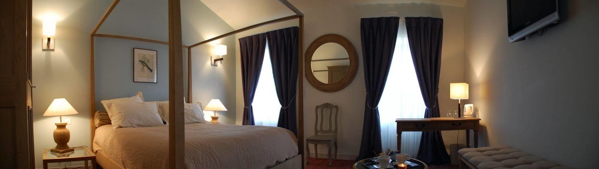 Hotel Rollan De By Bégadan Esterno foto